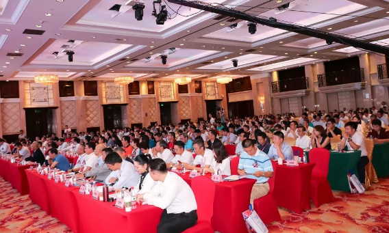 喜訊！珠光物業(yè)榮獲2019年廣東省物業(yè)服務(wù)企業(yè)綜合實力TOP100