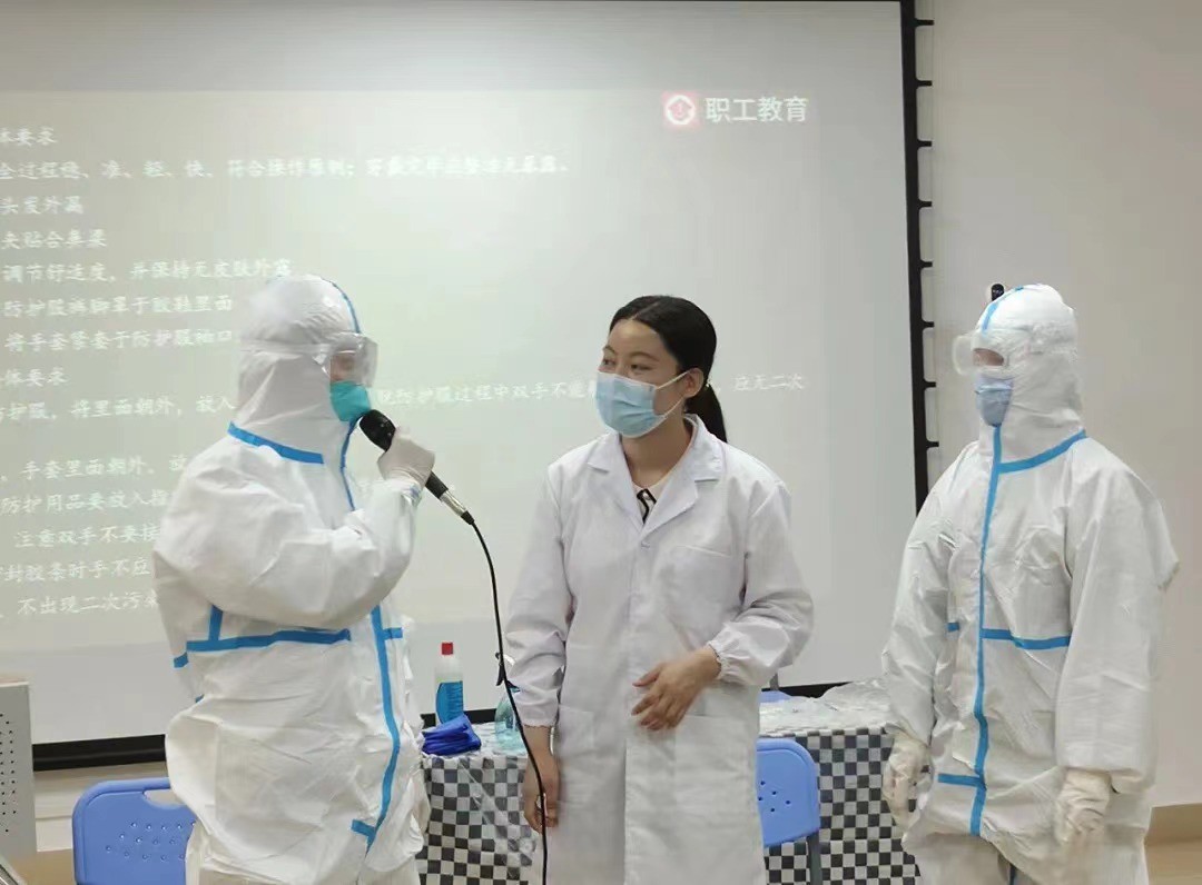 疫情下，如何嚴(yán)守消毒防疫關(guān)？珠光物業(yè)人在行動！